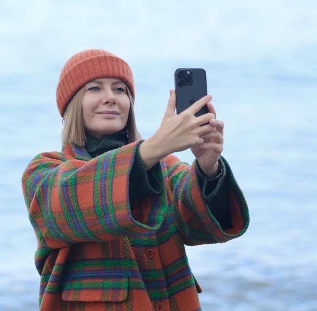 [Lana Bakaeva, Лана Бакаева] Любимая шапка (2024)_0.png